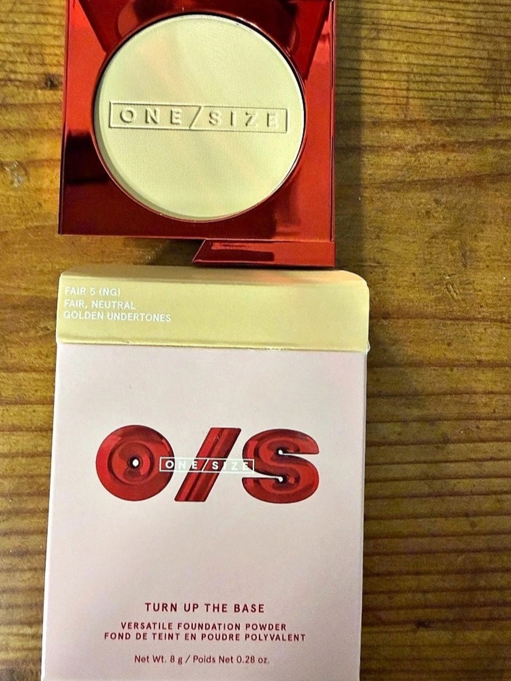 ONE/SIZE Turn Up The Base Versatile Powder Foundation Powder Foundation